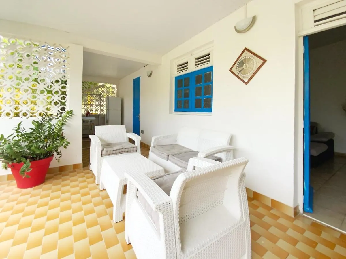 Grande Villa Climatisee,Jardin, Ideale Famille, Groupe Amis, Proche Port De Peche,Littoral Le Diamant 0*,  Martynika